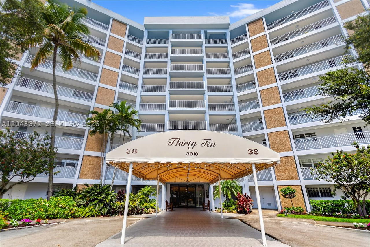 Real estate property located at 3010 Course Dr #510, Broward, No 38 Palm-aire Country C, Pompano Beach, FL
