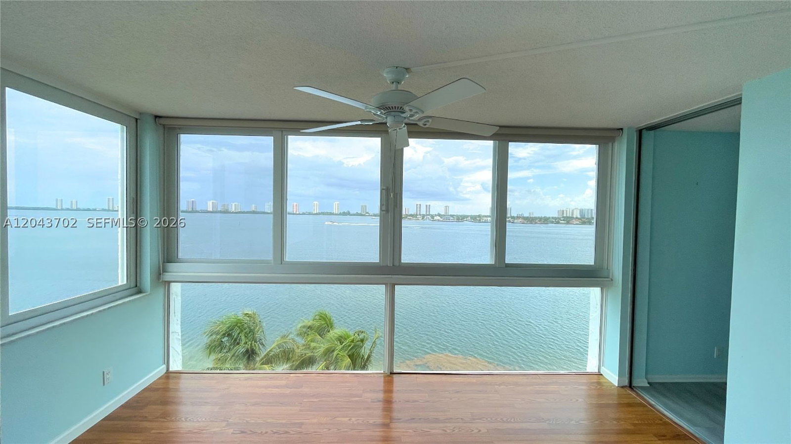 Real estate property located at 401 Lake Shore Dr #801, Palm Beach, Lake Harbour Towers Condo, Lake Park, FL