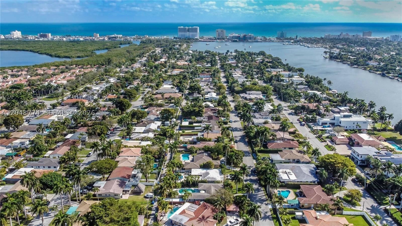 Real estate property located at 1147 Buchanan St, Broward, Hollywood Lakes Section, Hollywood, FL