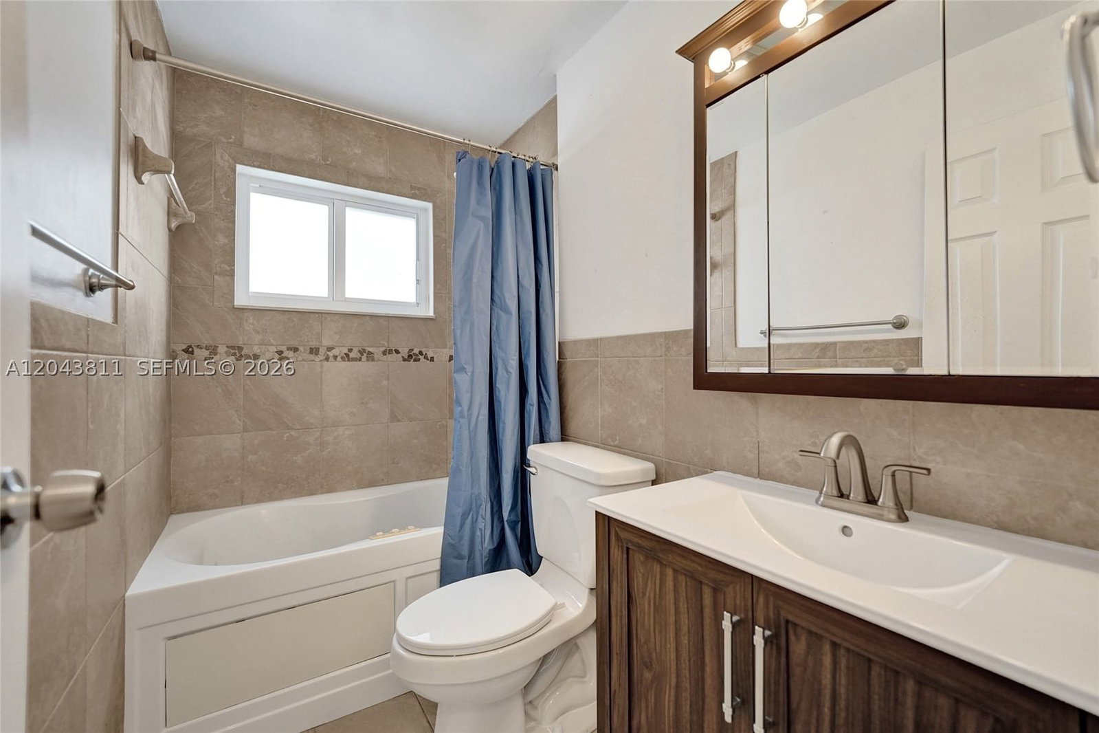 Real estate property located at 11700 33rd St, Broward, Sunrise Golf Village, Sunrise, FL