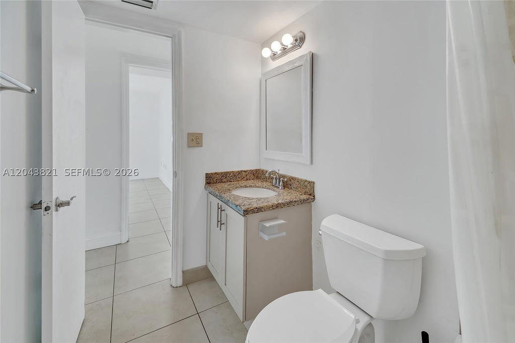 Real estate property located at 1205 Mariposa Ave #307, Miami-dade, Villa Capri Condo, Coral Gables, FL