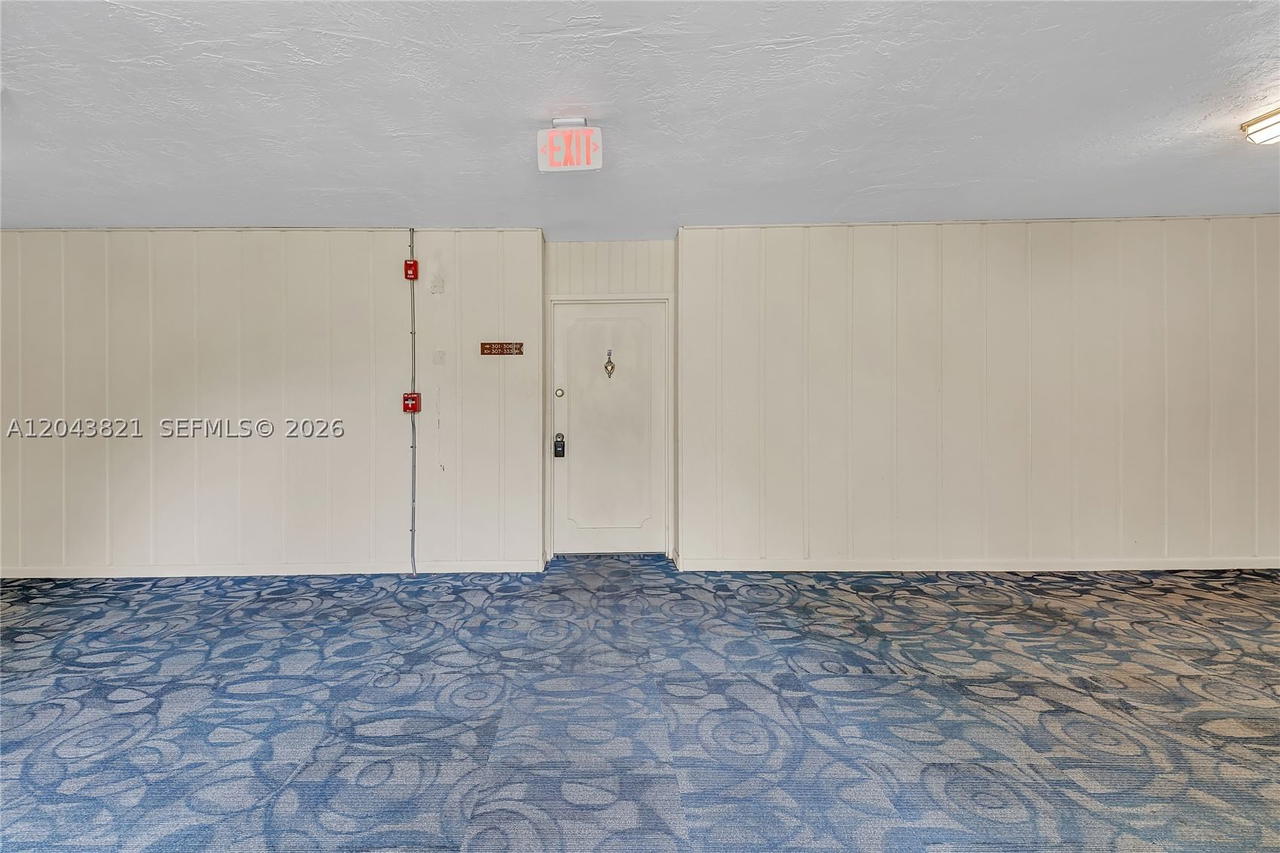 Real estate property located at 1205 Mariposa Ave #307, Miami-dade, Villa Capri Condo, Coral Gables, FL