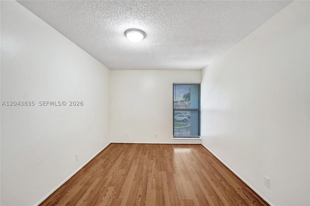 Real estate property located at 9220 14th St #272, Broward, Westview Condominium No F, Pembroke Pines, FL