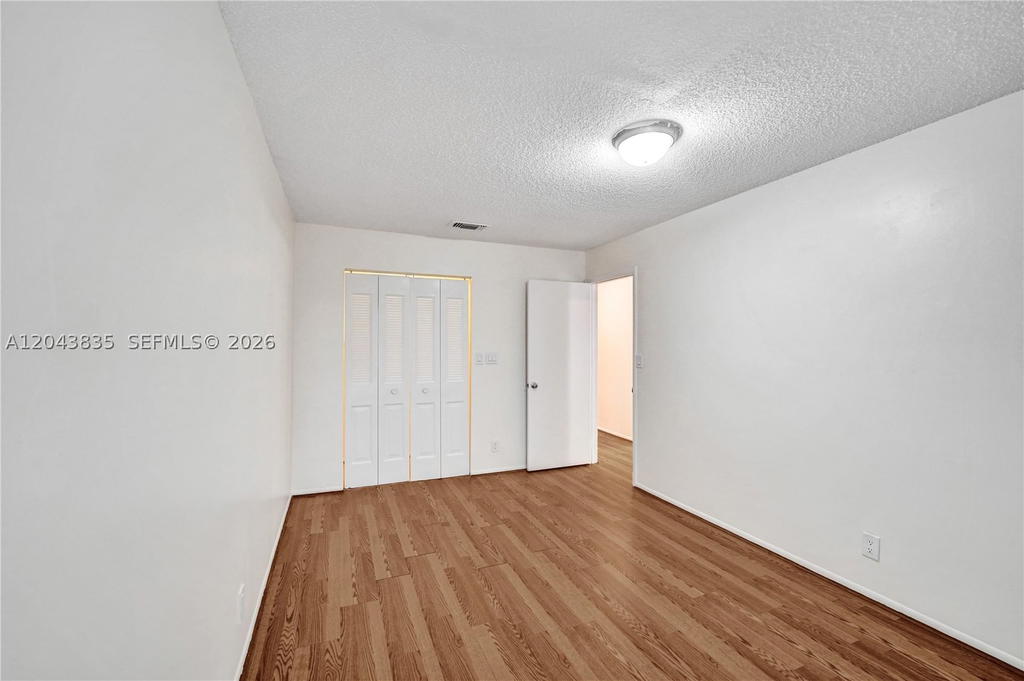 Real estate property located at 9220 14th St #272, Broward, Westview Condominium No F, Pembroke Pines, FL