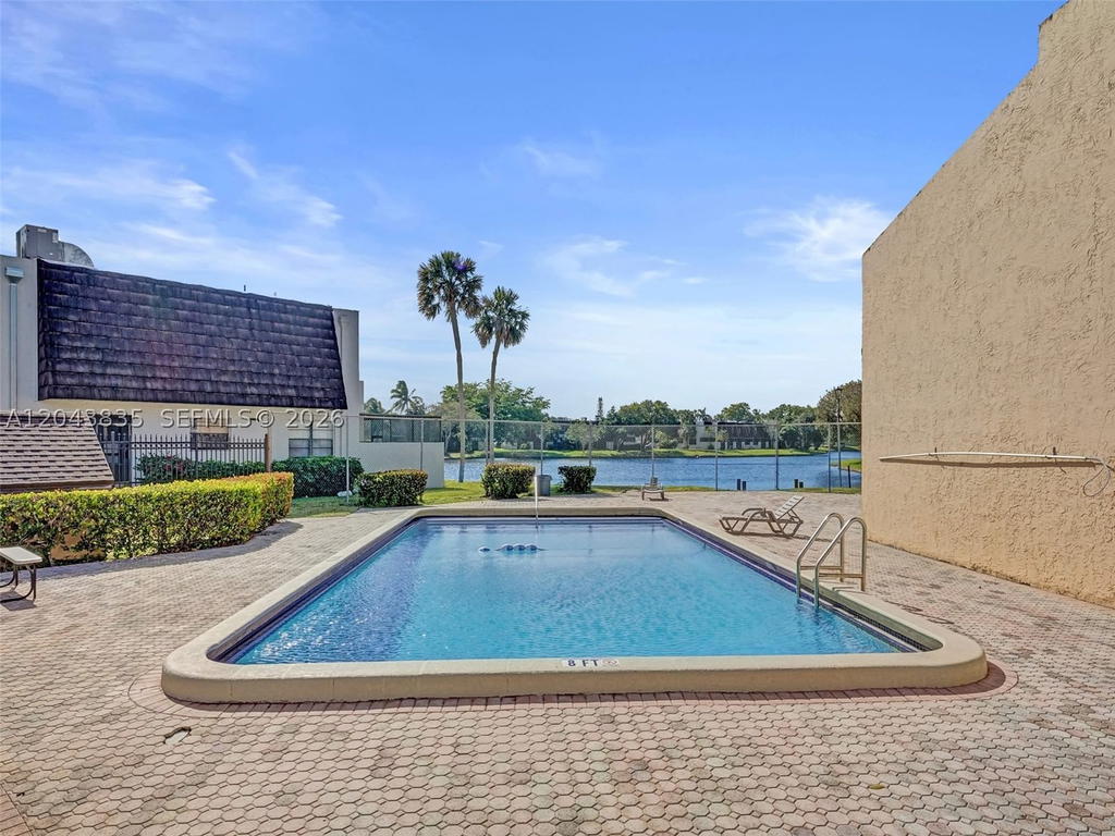 Real estate property located at 9220 14th St #272, Broward, Westview Condominium No F, Pembroke Pines, FL