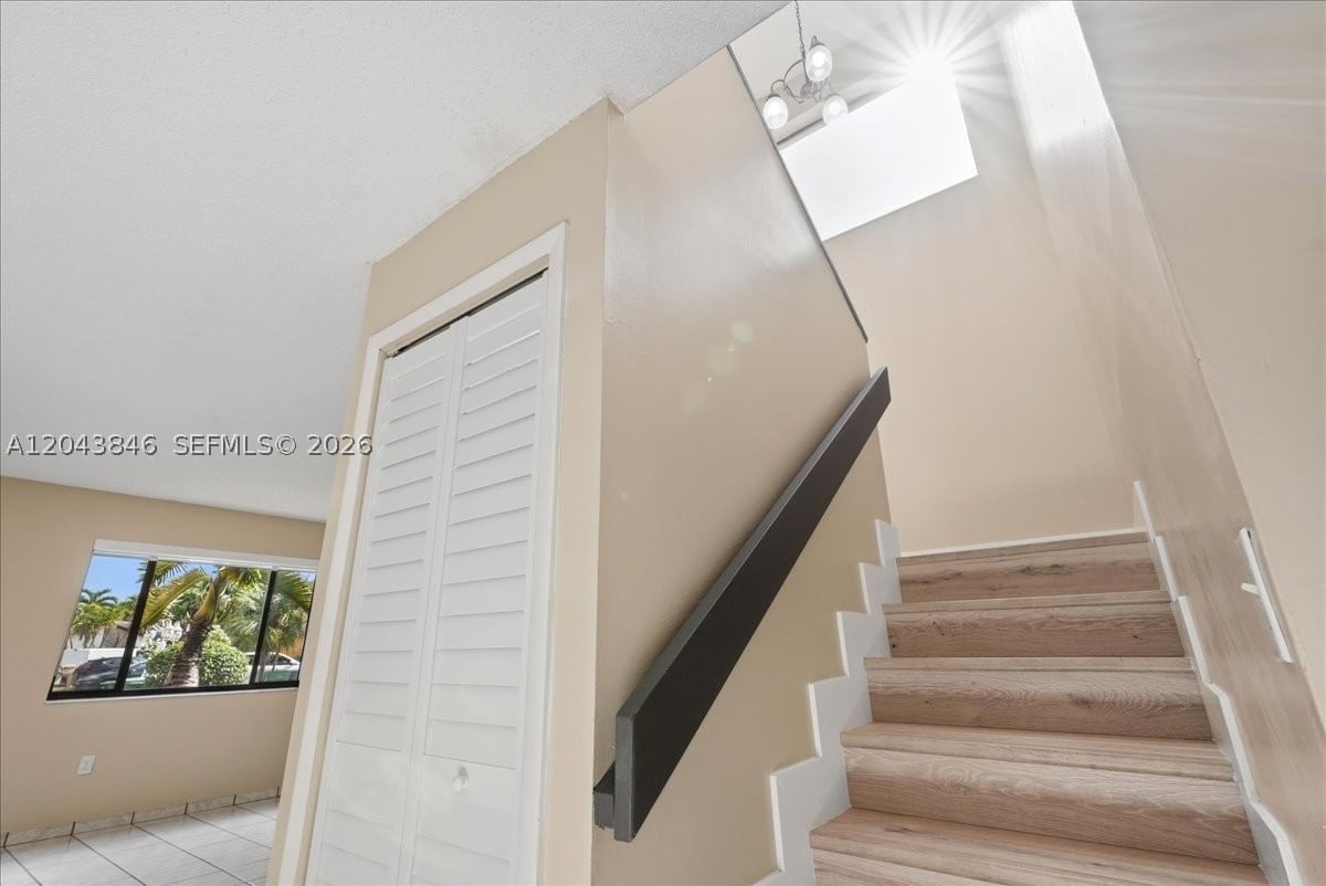 Real estate property located at 10528 69th Ter, Miami-dade, Pueblo Del Sol Sec 4, Miami, FL