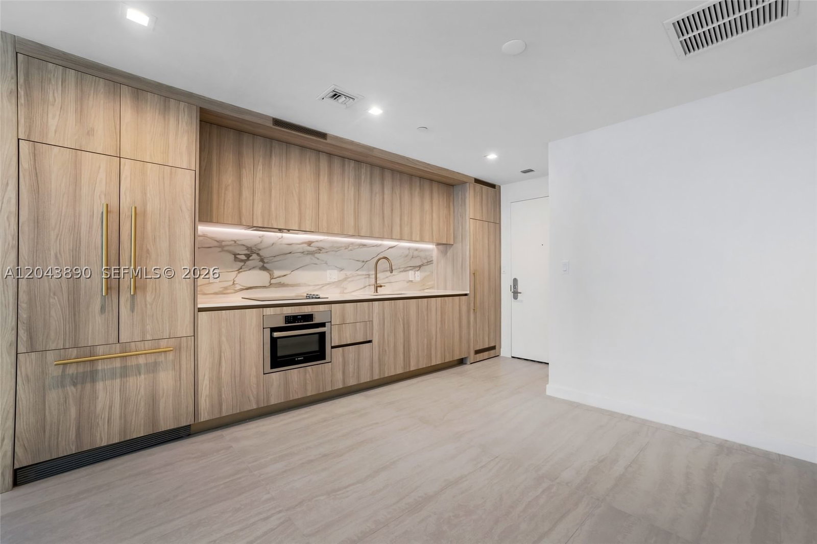 Real estate property located at 77 SE 5th Street #1708, Miami-dade, Viceroy Brickell, Miami, FL
