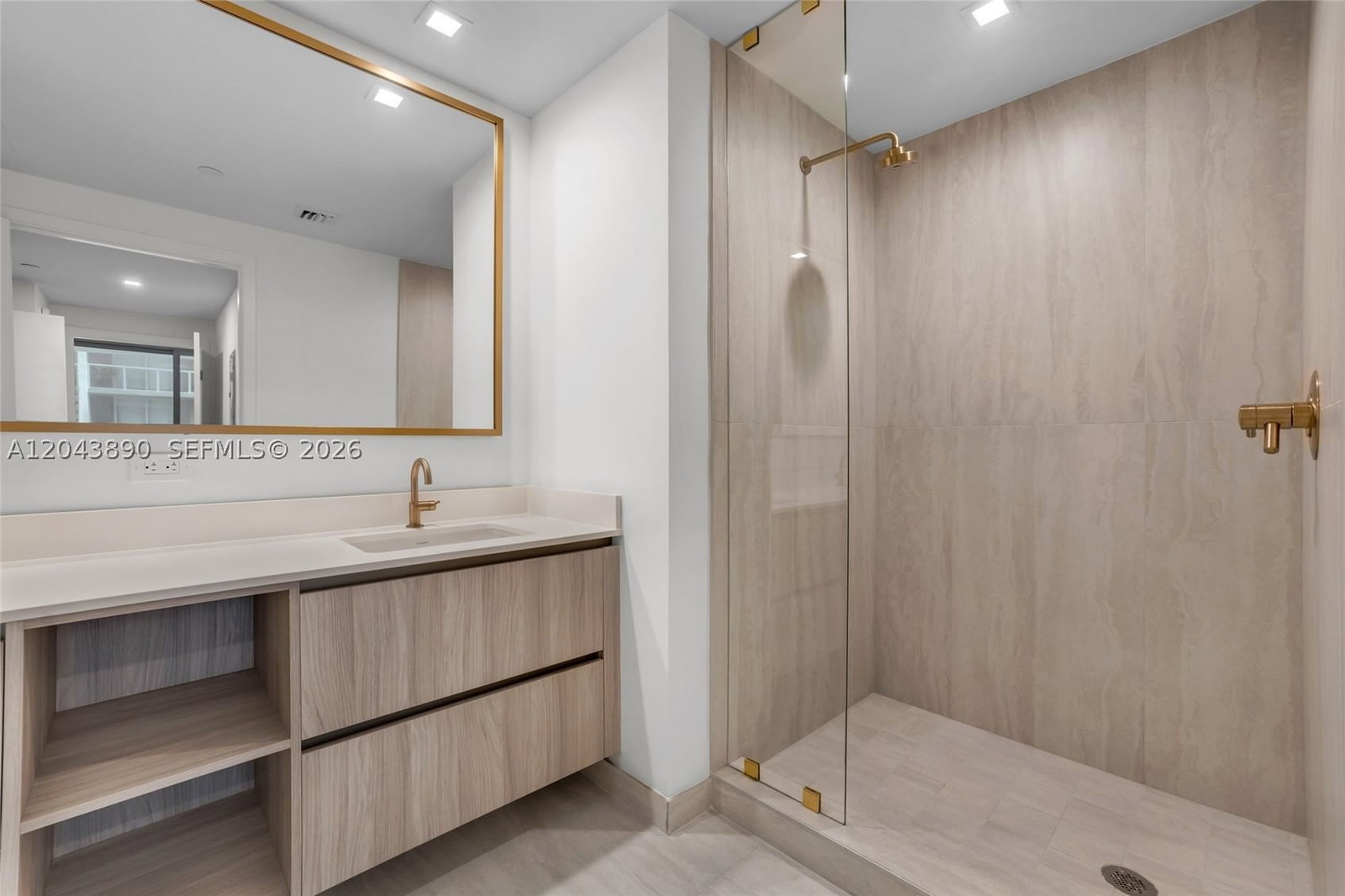 Real estate property located at 77 SE 5th Street #1708, Miami-dade, Viceroy Brickell, Miami, FL