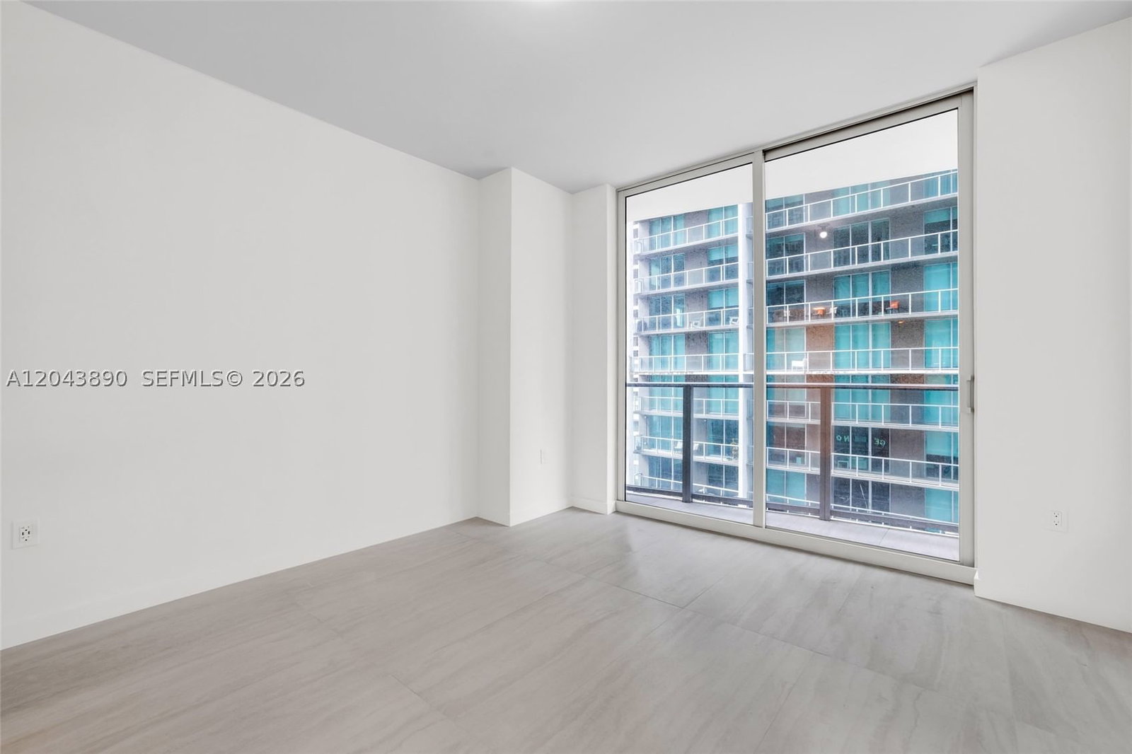 Real estate property located at 77 SE 5th Street #1708, Miami-dade, Viceroy Brickell, Miami, FL