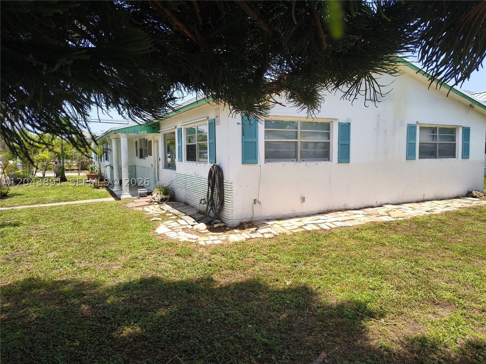 Real estate property located at , Broward, Carver Ranches, West Park, FL