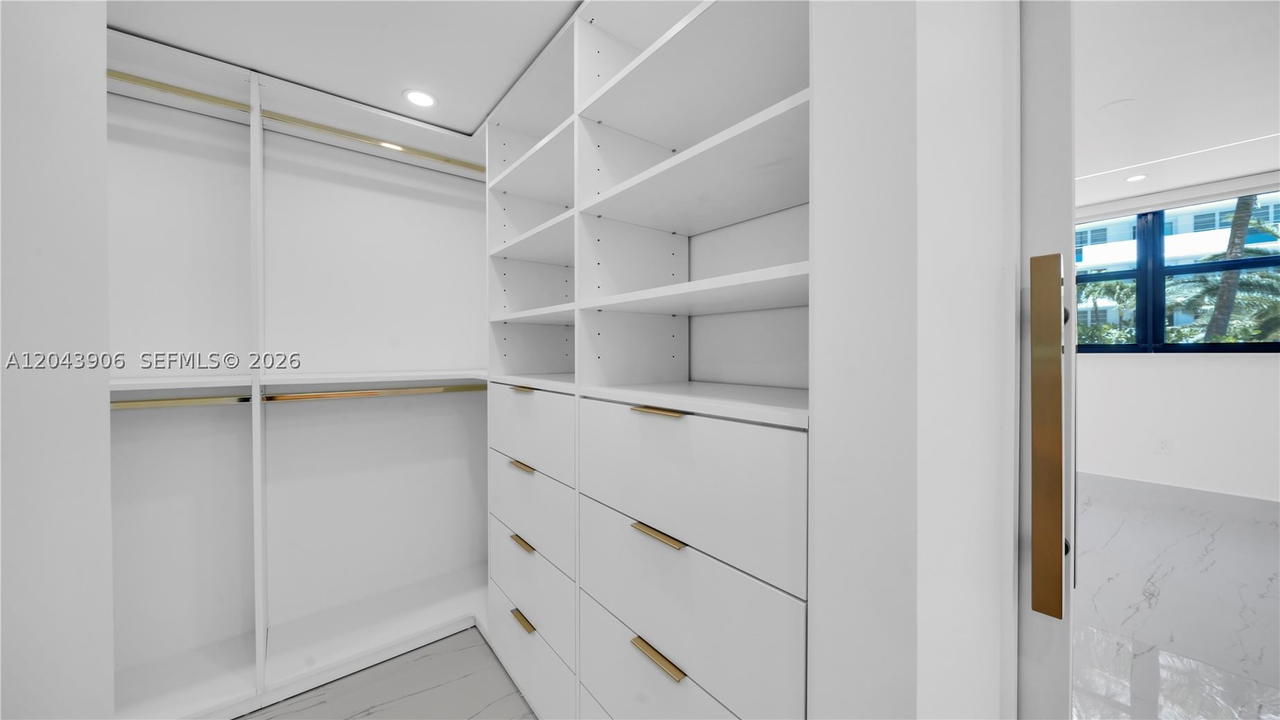 Real estate property located at 1623 Collins Ave #415, Miami-dade, The Georgian Condo, Miami Beach, FL
