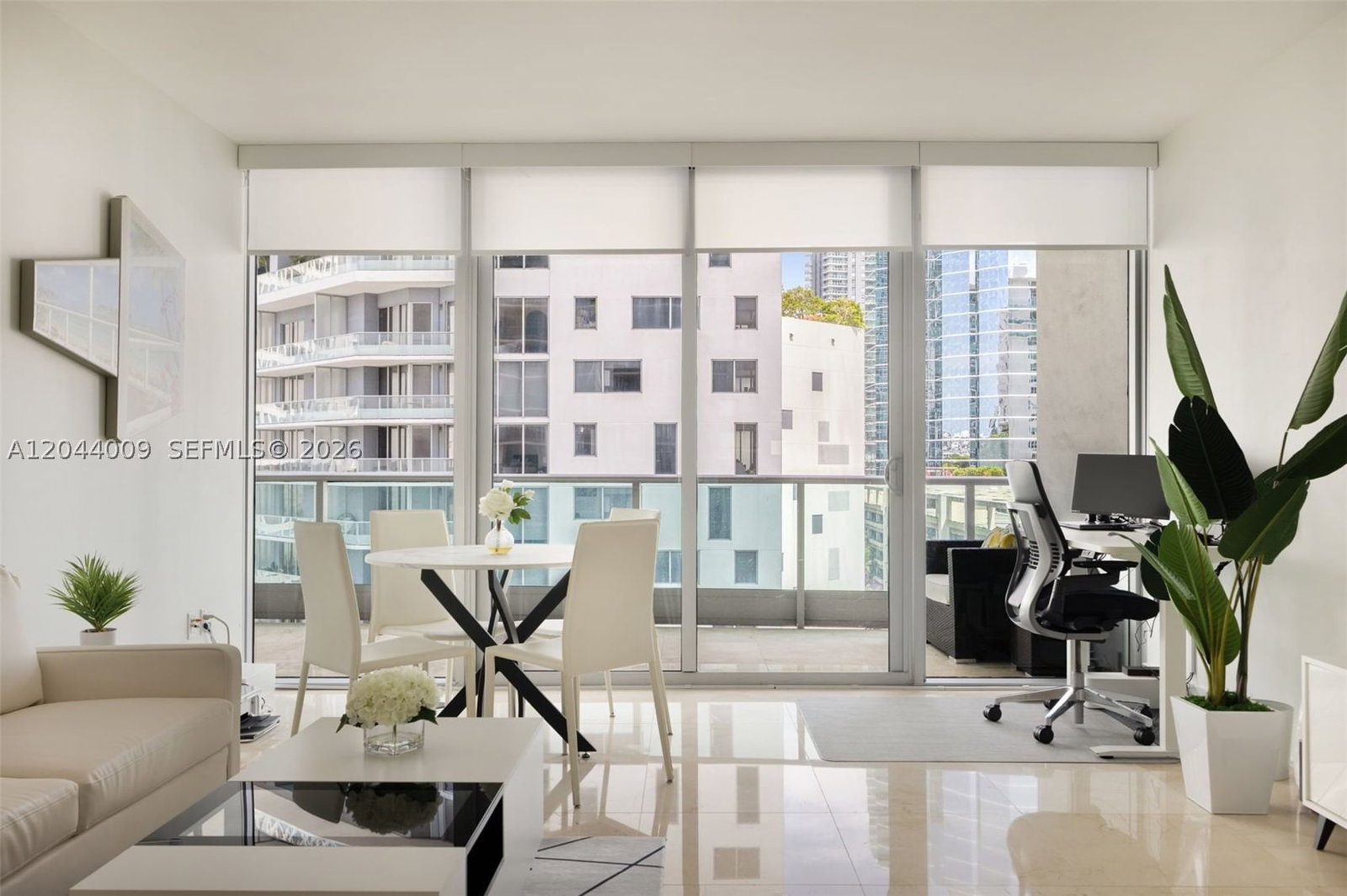Real estate property located at 1331 Brickell Bay Dr #904, Miami-dade, Jade Residences At Bricke, Miami, FL