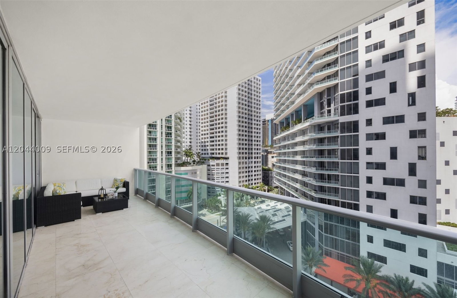 Real estate property located at 1331 Brickell Bay Dr #904, Miami-dade, Jade Residences At Bricke, Miami, FL