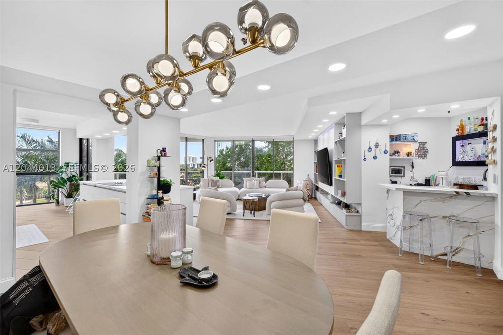 Real estate property located at 20281 Country Club Dr #407, Miami-dade, Hamptons West Condo, Aventura, FL