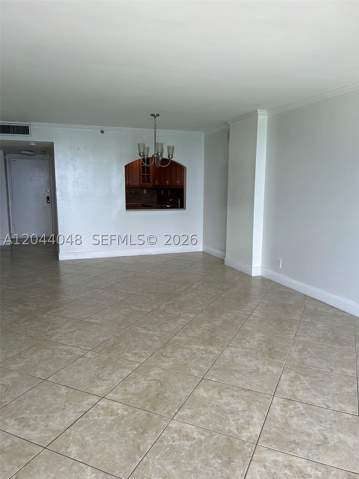Real estate property located at 2625 Collins Ave #1805, Miami-dade, Oceanfront Plaza Condo, Miami Beach, FL