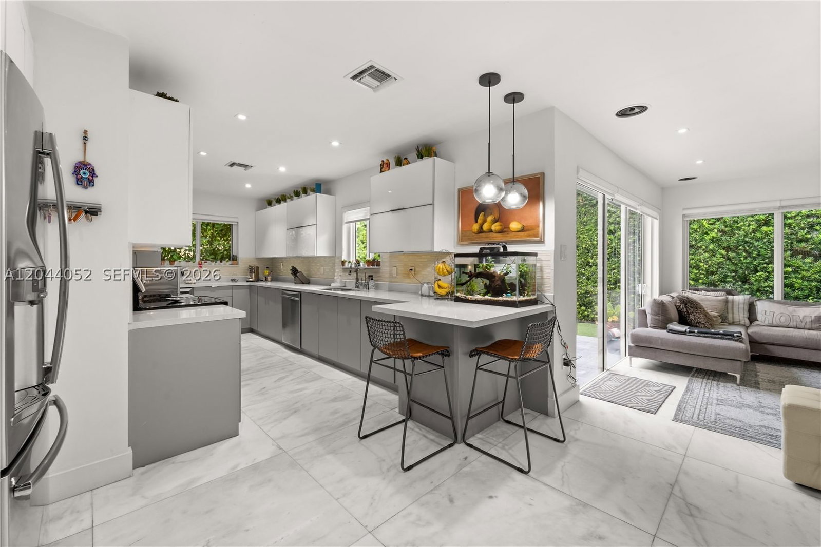 Real estate property located at 721 Bird Rd, Miami-dade, Louise Park, Coral Gables, FL