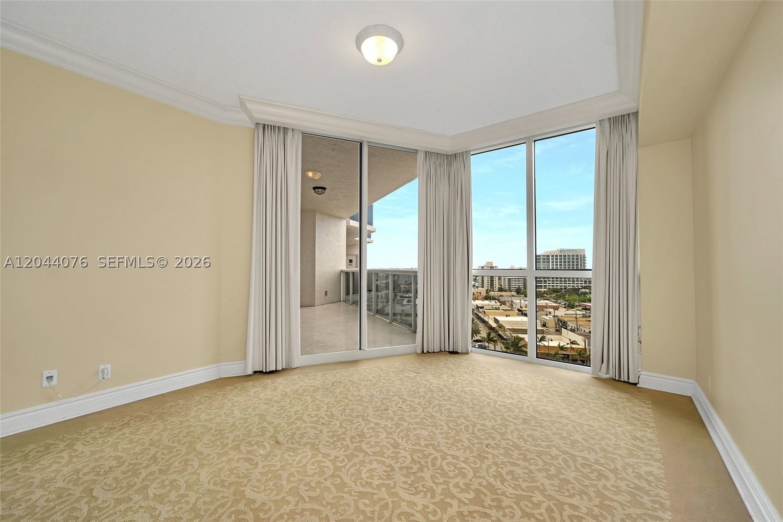 Real estate property located at 3100 Ocean Blvd #1004, Broward, Lhermitage I Condominium, Fort Lauderdale, FL