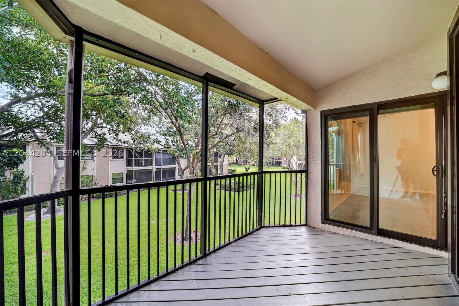 Real estate property located at 73 98th Ter, Broward, Chatham Towne At Jacarand, Plantation, FL