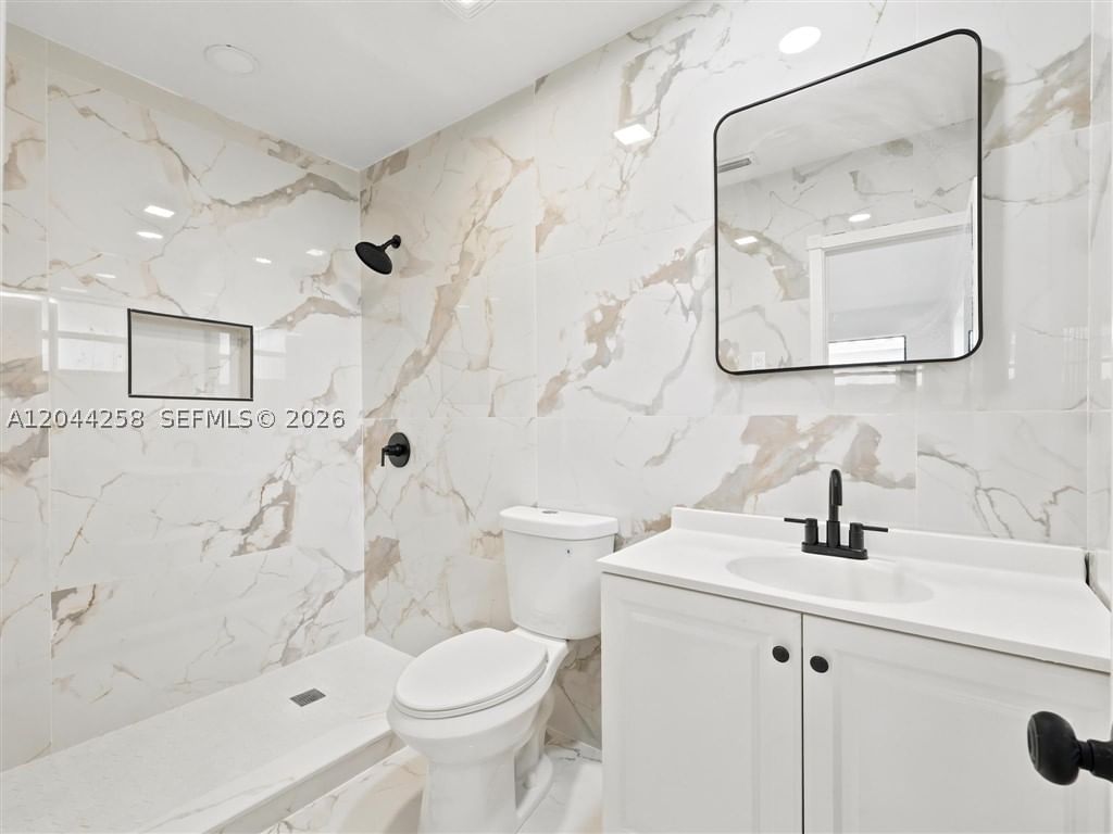 Real estate property located at 3246 Buchanan St, Broward, Orangebrook Golf Estates, Hollywood, FL