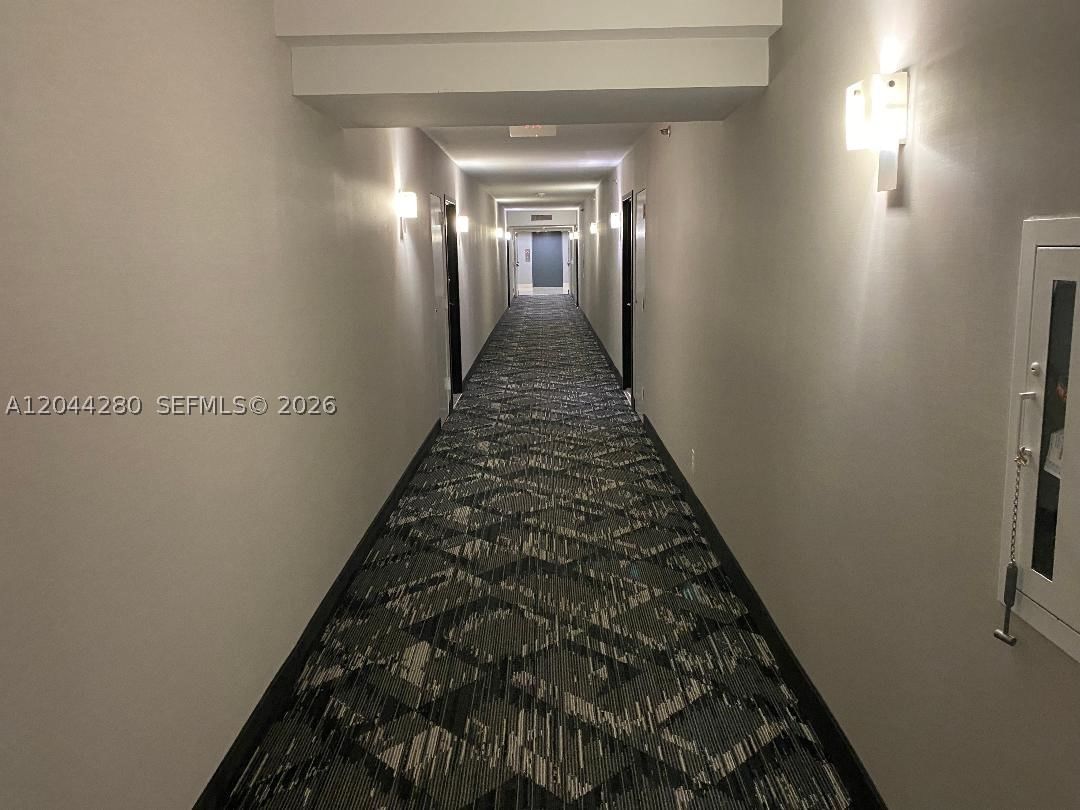 Real estate property located at 3300 192nd St #612, Miami-dade, Parc Central Aventura Eas, Aventura, FL