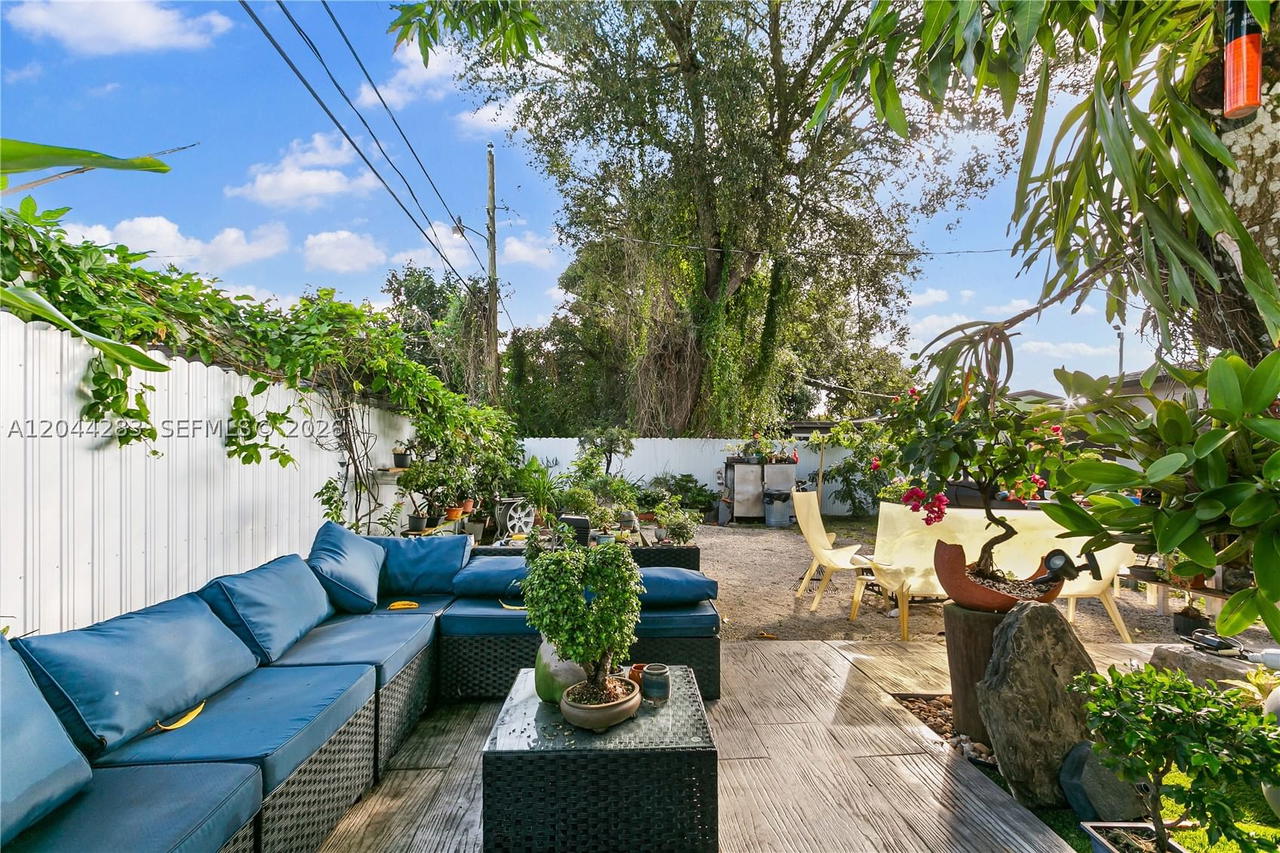 Real estate property located at 3311 171st St, Miami-dade, Myrtle Grove 1st Addn, Miami Gardens, FL