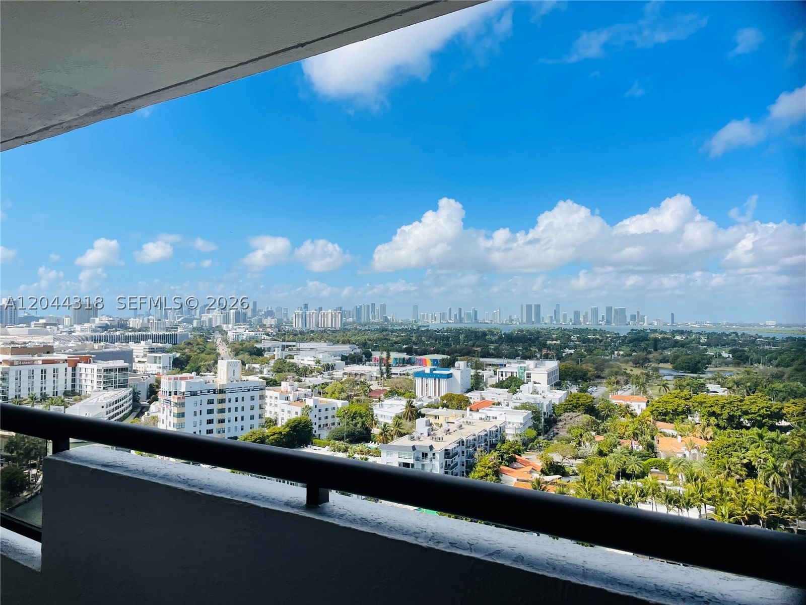 Real estate property located at 2555 Collins Ave #2006, Miami-dade, Club Atlantis Condo, Miami Beach, FL