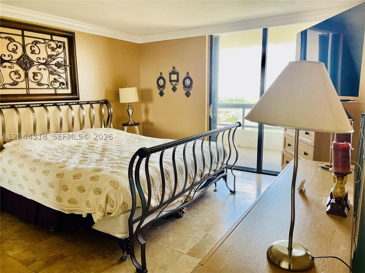Real estate property located at 2555 Collins Ave #2006, Miami-dade, Club Atlantis Condo, Miami Beach, FL