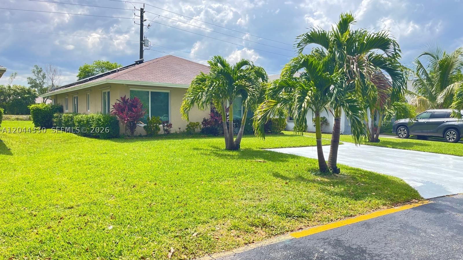 Real estate property located at 1359 Summit Run Cir, Palm Beach, Summit Pines Unit 2, West Palm Beach, FL