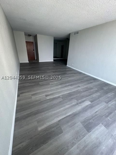 Real estate property located at 3901 Ocean Dr #10X, Broward, Tides On Hollywood Beach, Hollywood, FL