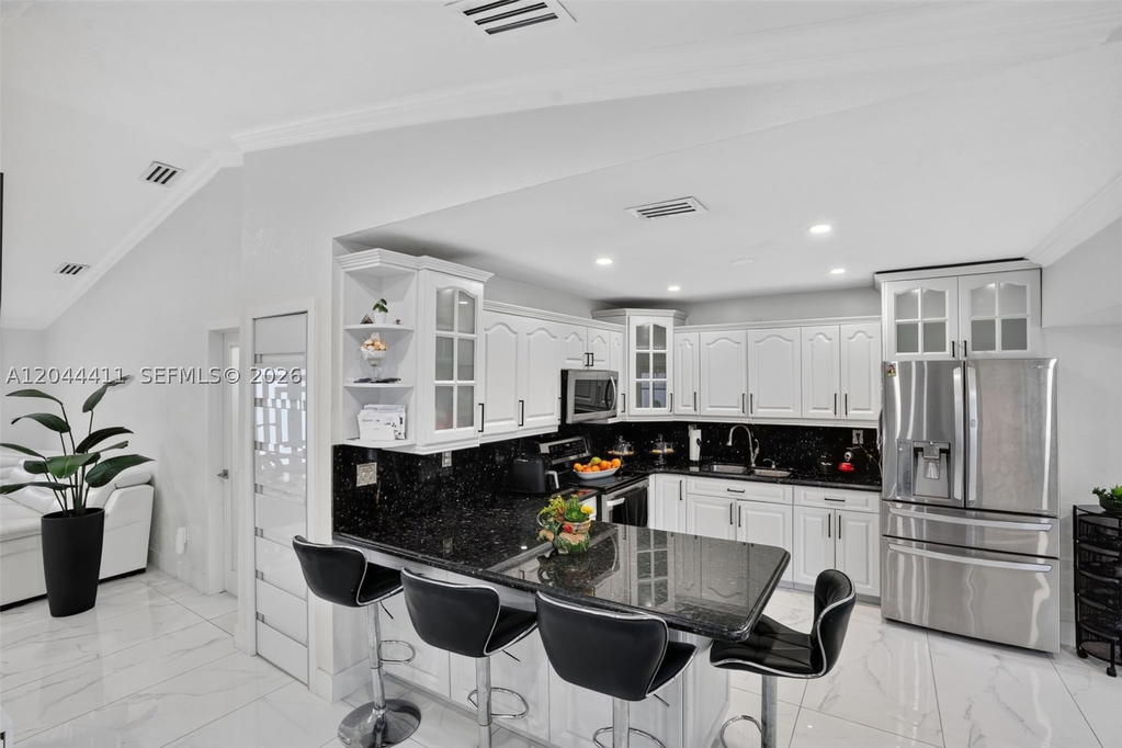 Real estate property located at 17075 145th Ave, Miami-dade, Monaco Estates 1st Addn, Miami, FL