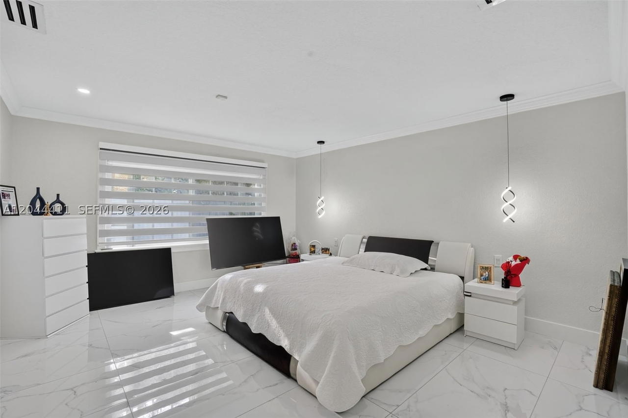 Real estate property located at 17075 145th Ave, Miami-dade, Monaco Estates 1st Addn, Miami, FL