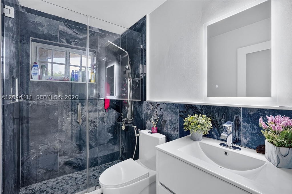 Real estate property located at 17075 145th Ave, Miami-dade, Monaco Estates 1st Addn, Miami, FL