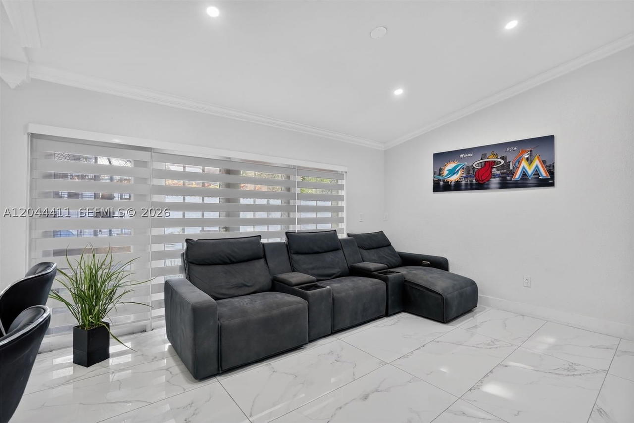 Real estate property located at 17075 145th Ave, Miami-dade, Monaco Estates 1st Addn, Miami, FL
