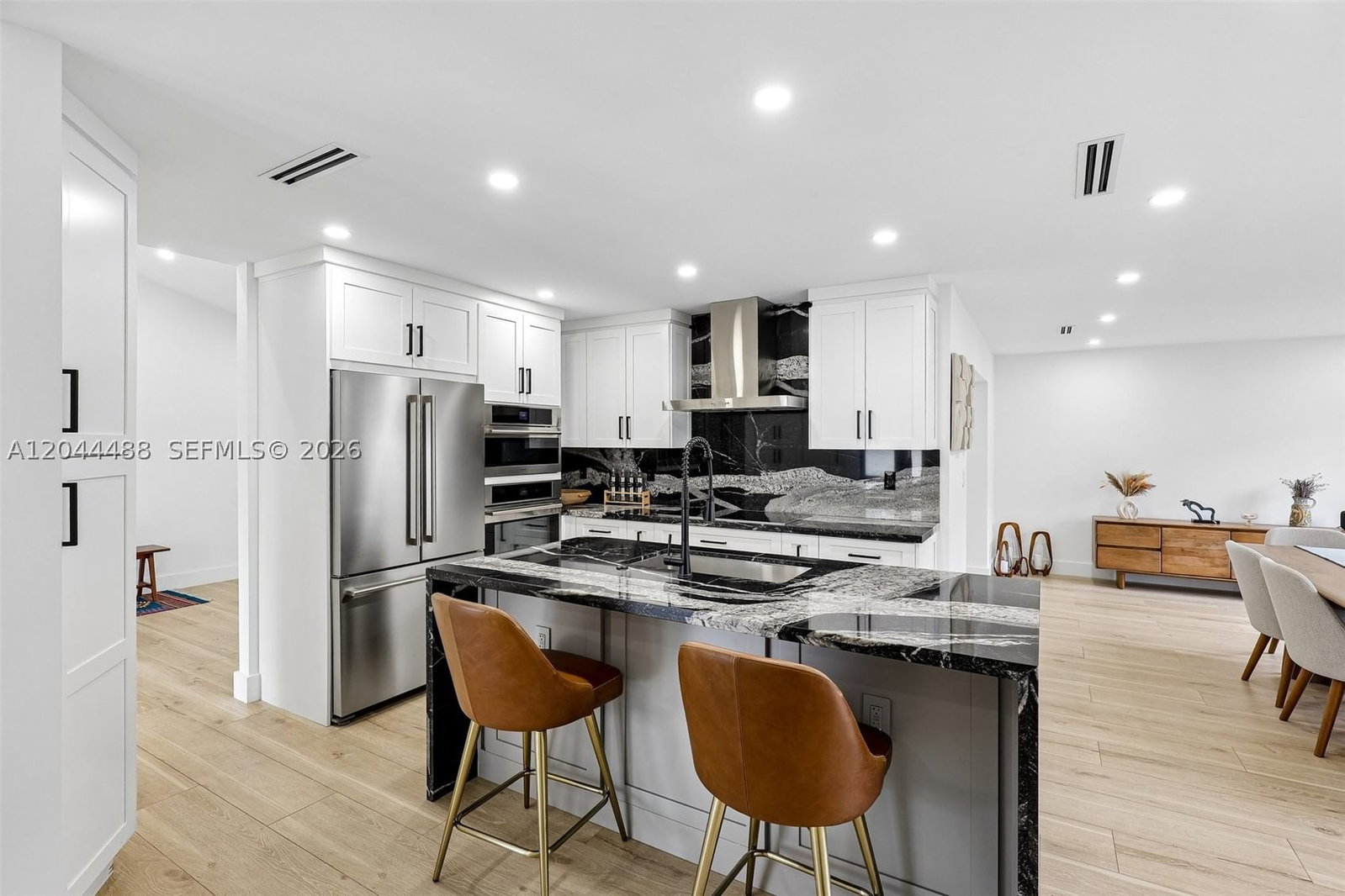 Real estate property located at 6816 89th Ct, Miami-dade, Bismark Sub, Miami, FL