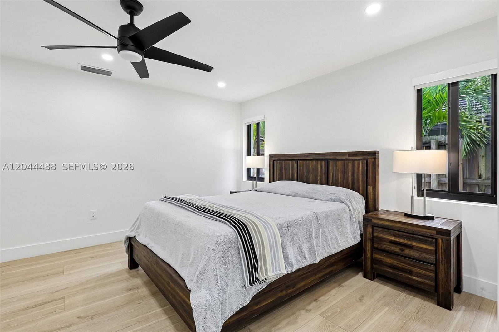 Real estate property located at 6816 89th Ct, Miami-dade, Bismark Sub, Miami, FL