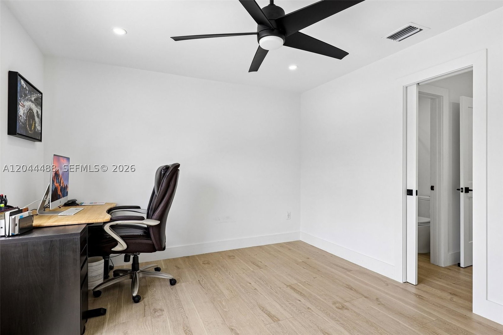 Real estate property located at 6816 89th Ct, Miami-dade, Bismark Sub, Miami, FL
