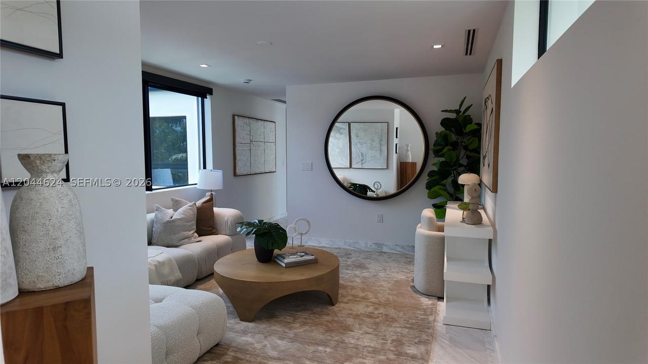 Real estate property located at 570 Shore Dr, Miami-dade, Normandy Golf Course, Miami Beach, FL