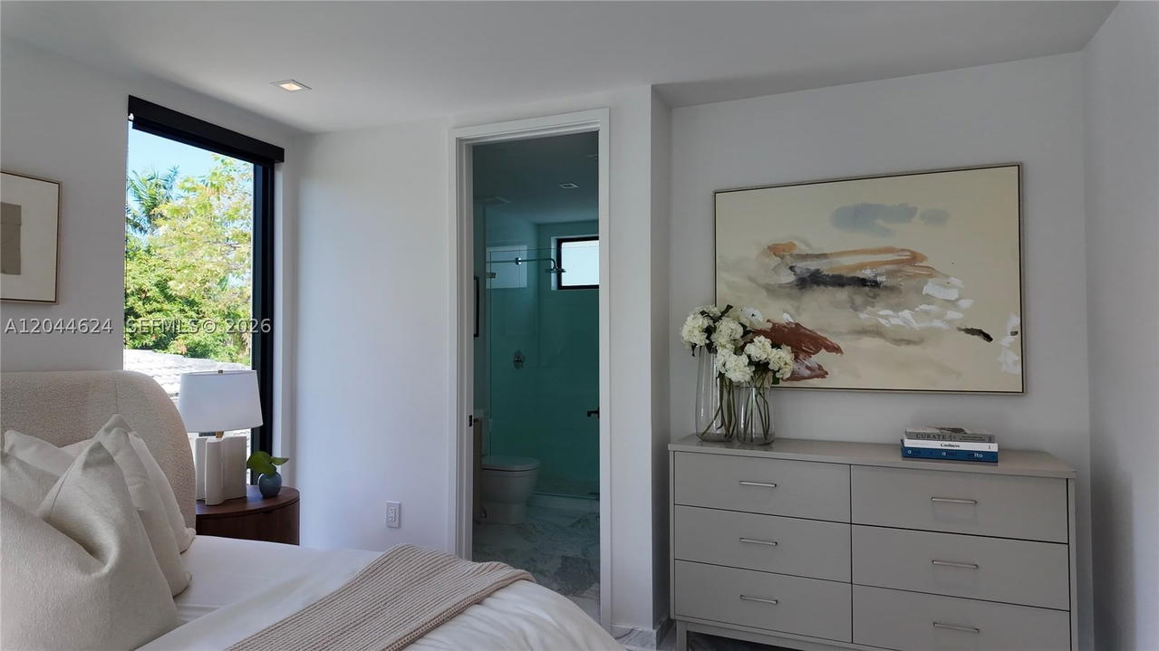 Real estate property located at 570 Shore Dr, Miami-dade, Normandy Golf Course, Miami Beach, FL