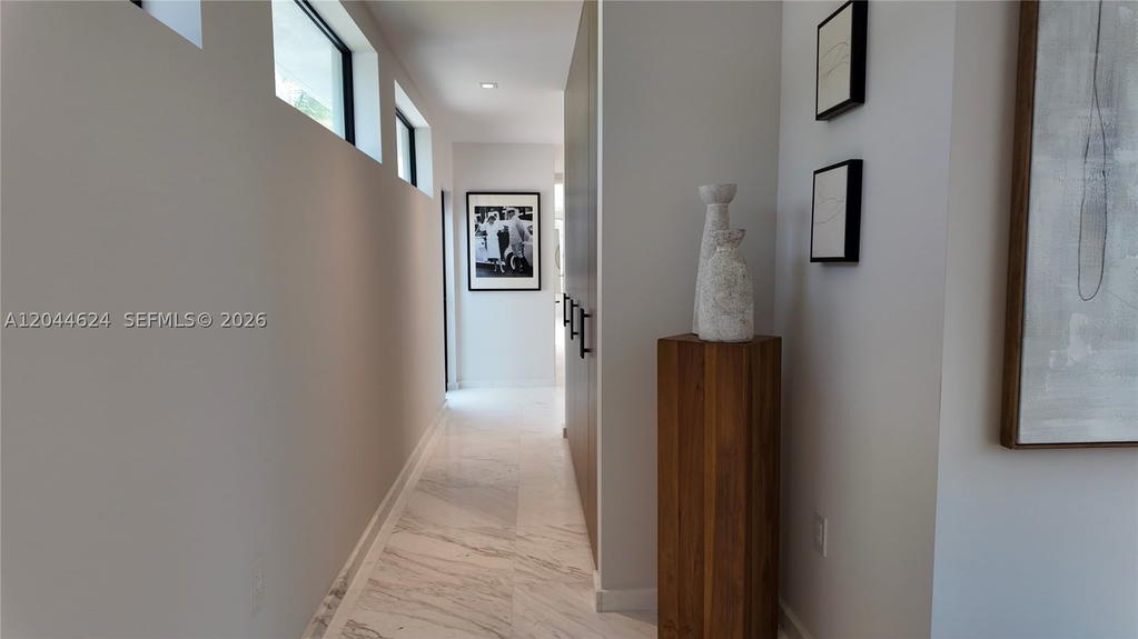 Real estate property located at 570 Shore Dr, Miami-dade, Normandy Golf Course, Miami Beach, FL
