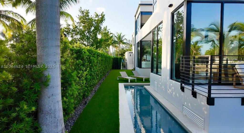 Real estate property located at 570 Shore Dr, Miami-dade, Normandy Golf Course, Miami Beach, FL