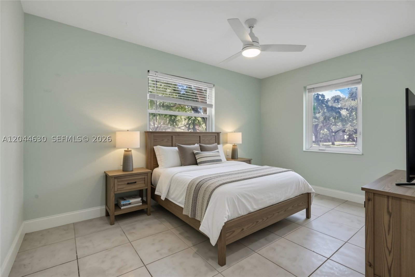 Real estate property located at 842 28th Ave, Broward, Hollywood Little Ranches, Hollywood, FL