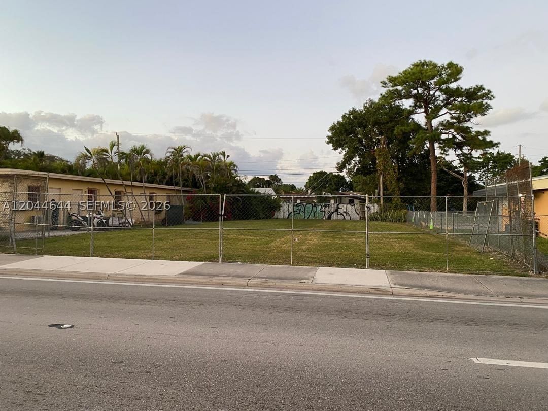 Real estate property located at 3021 Flagler St, Miami-dade, El Dorado Heights, Miami, FL