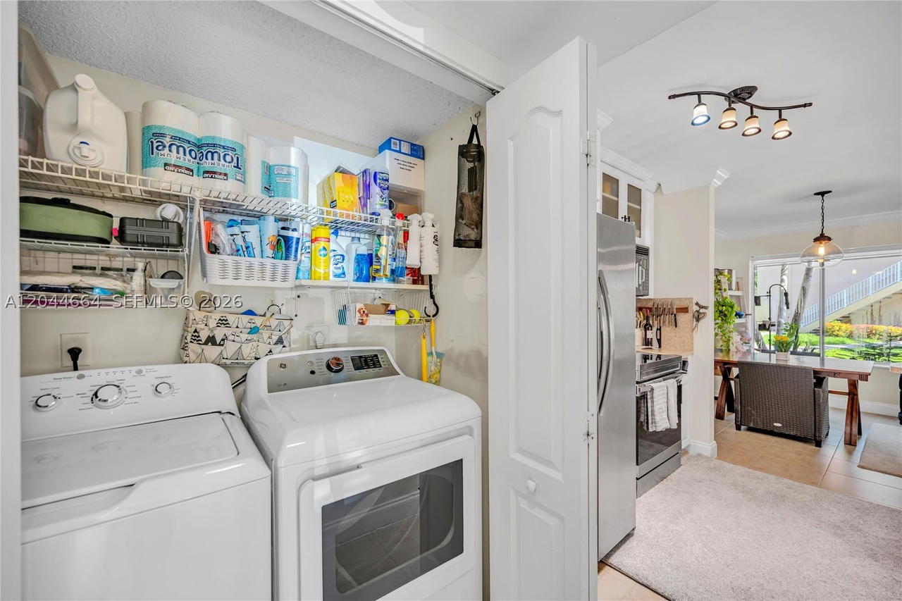 Real estate property located at 10610 158th Ct #107, Miami-dade, Royal Palm Place, Miami, FL