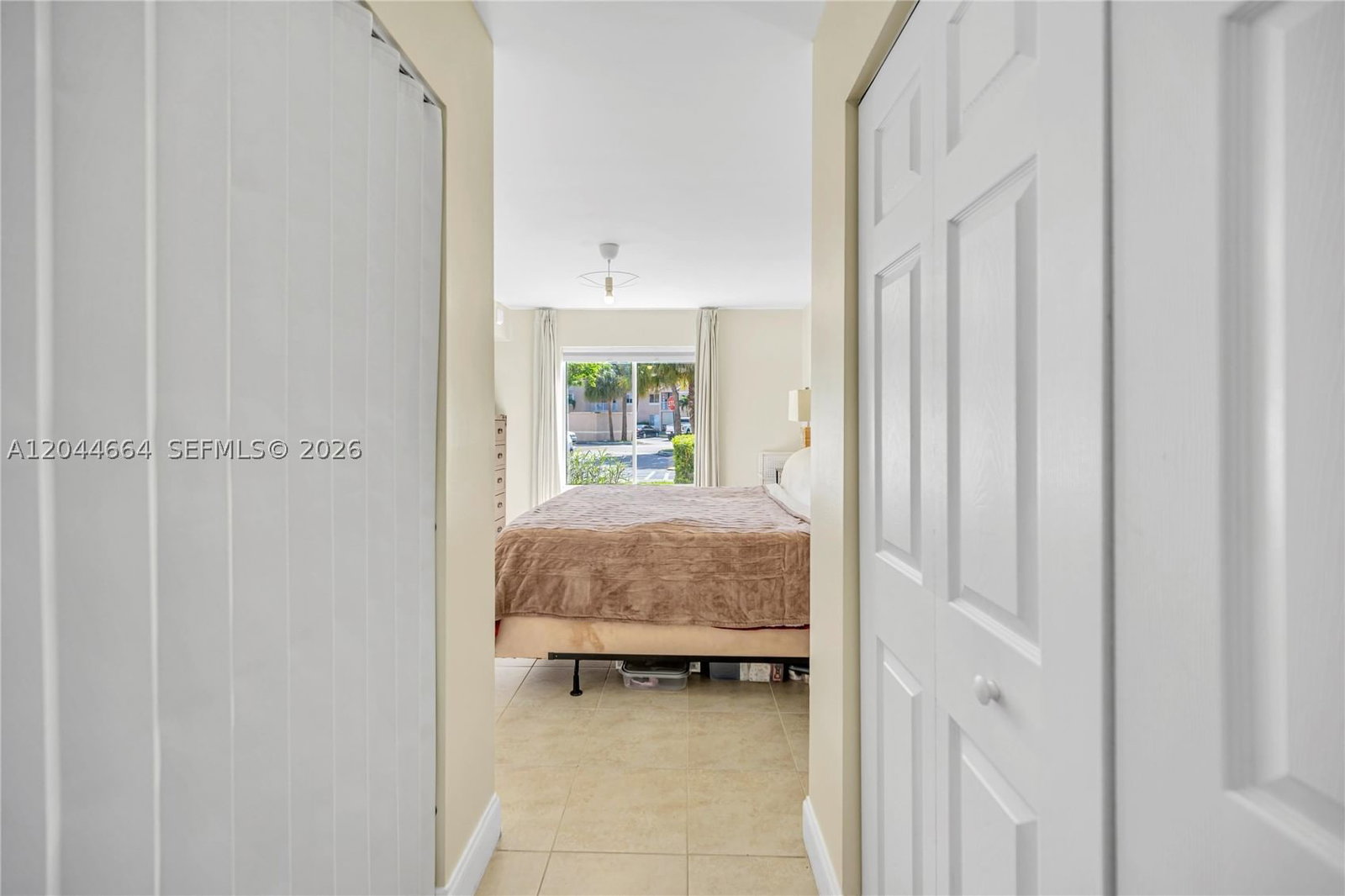 Real estate property located at 10610 158th Ct #107, Miami-dade, Royal Palm Place, Miami, FL