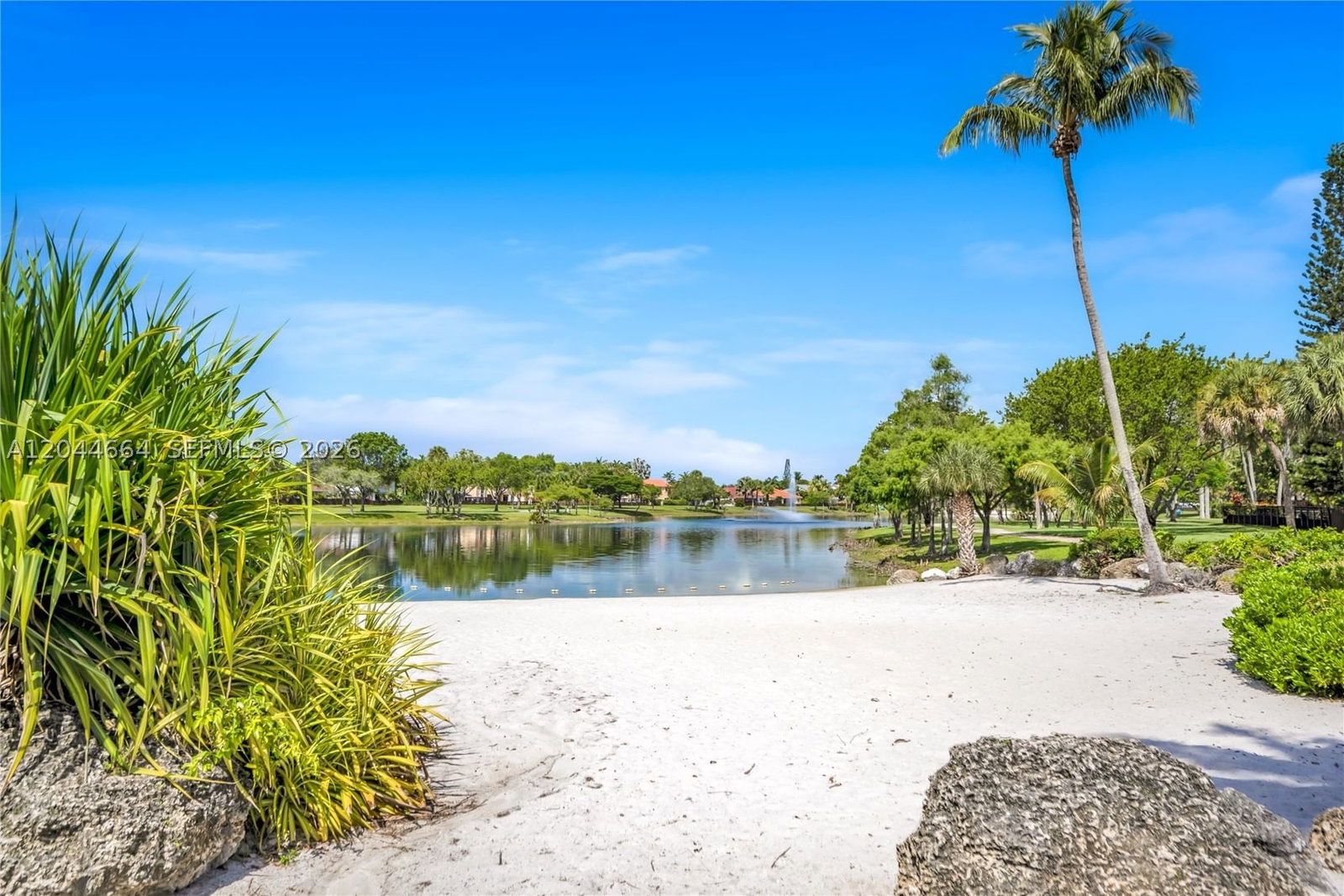 Real estate property located at 10610 158th Ct #107, Miami-dade, Royal Palm Place, Miami, FL