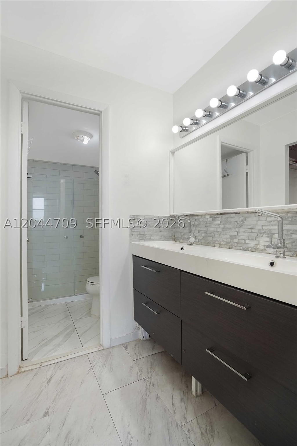 Real estate property located at 6900 Bay Dr #3H, Miami-dade, Stanton House Condo, Miami Beach, FL