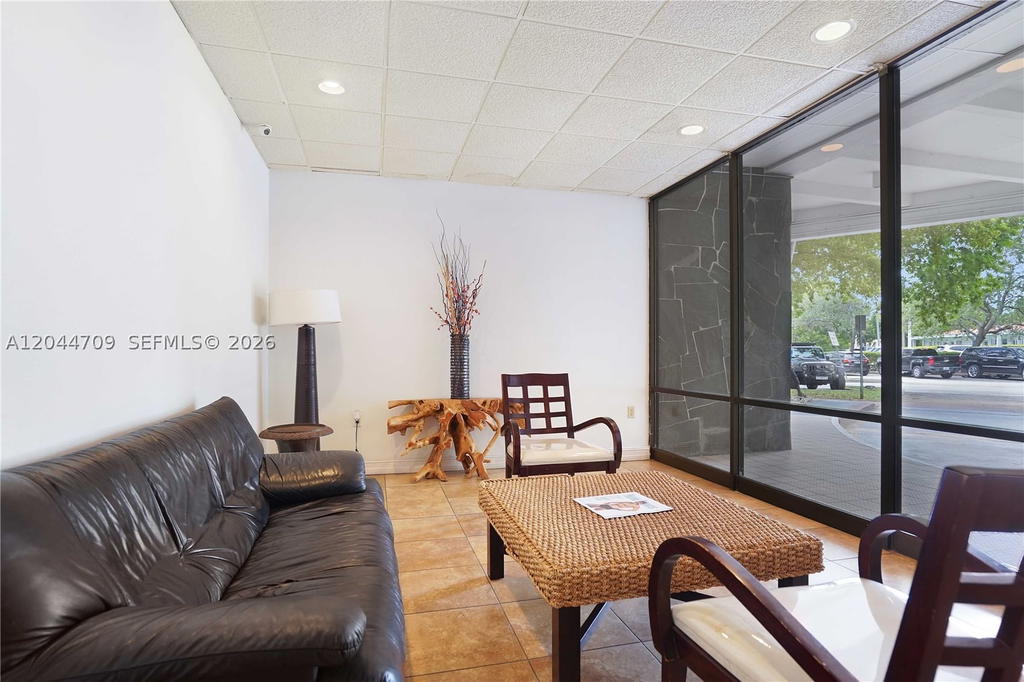 Real estate property located at 6900 Bay Dr #3H, Miami-dade, Stanton House Condo, Miami Beach, FL