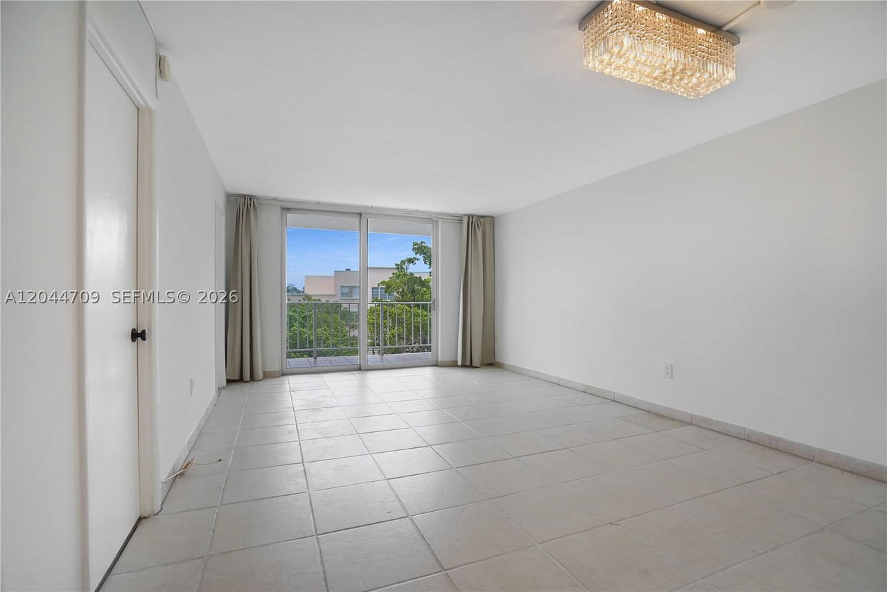 Real estate property located at 6900 Bay Dr #3H, Miami-dade, Stanton House Condo, Miami Beach, FL