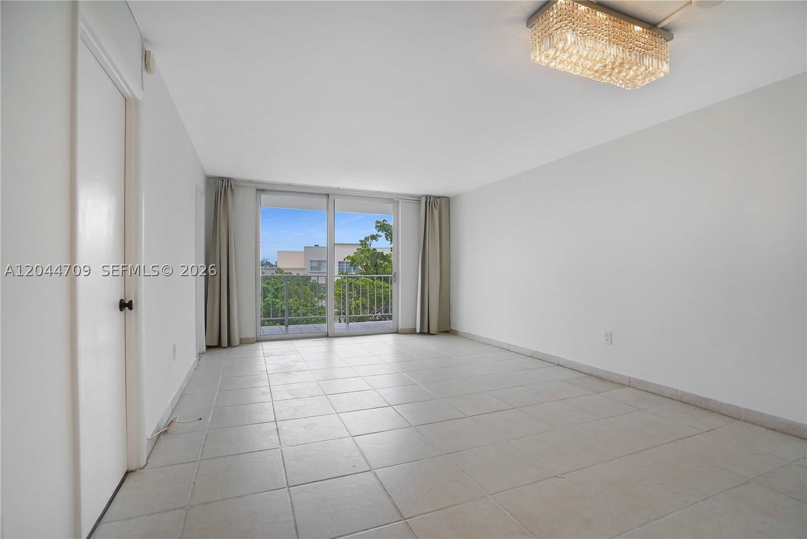 Real estate property located at 6900 Bay Dr #3H, Miami-dade, Stanton House Condo, Miami Beach, FL
