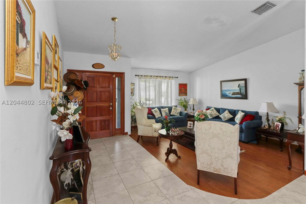 Real estate property located at 12730 119th St, Miami-dade, Shores Lindgren, Miami, FL